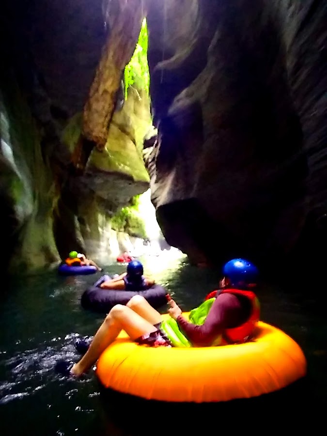 Ca On Del Rio Guape Guias Extremos Colombia